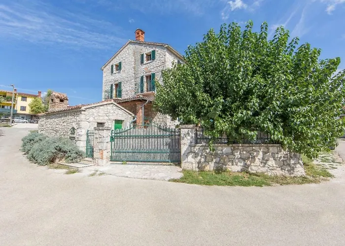 Karmen 3 Вилла Пореч