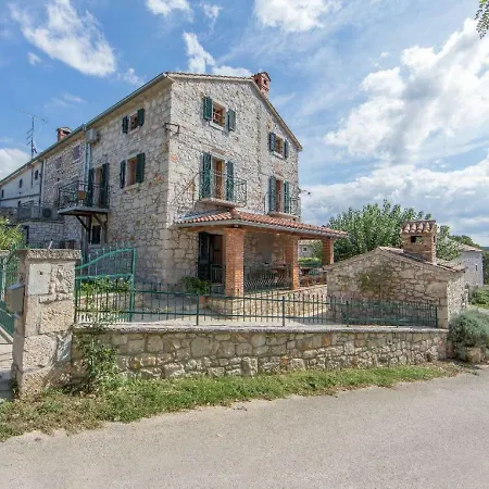 Karmen 3 Villa Porec